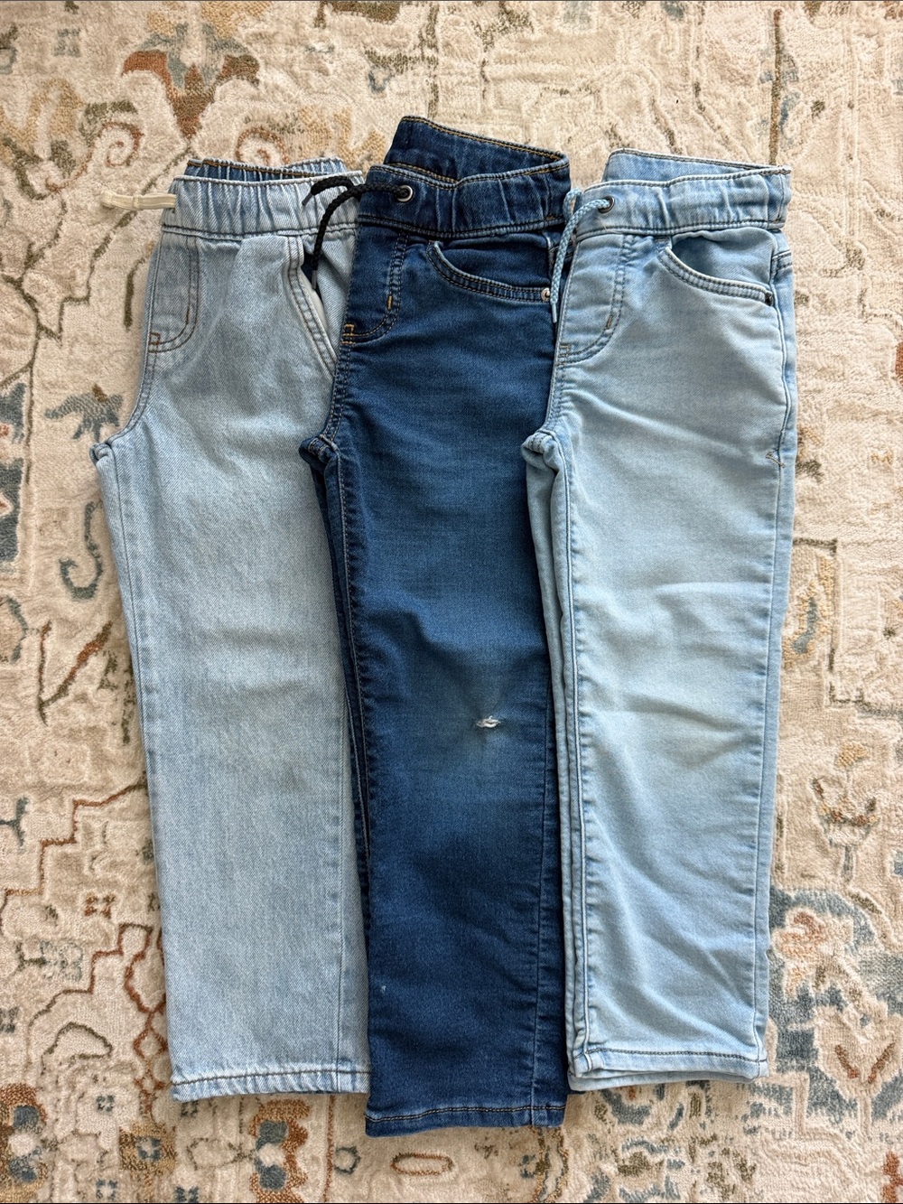 Cat & Jack Kids Denim Pull-On Jeans — Light Blue & Dark Blue size 5 & 6